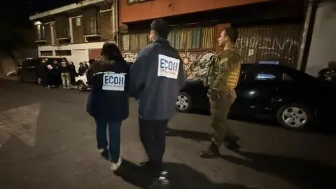 Sujetos ingresaron a su pieza y le dispararon: Joven de 28 años muere tras ser baleado al interior de un domicilio en Recoleta