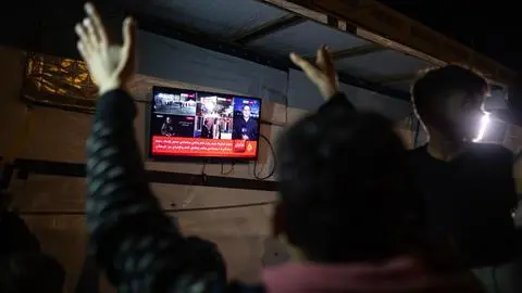 Israel acusa a Hamás de querer modificar acuerdo de cese al fuego y pospone la votación del gobierno
