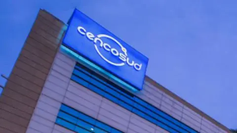 Cencosud anuncia millonaria inversión para abrir 24 nuevos supermercados este 2025: ¿Dónde estarán los locales?