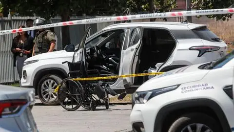 Recién salía de su tratamiento: Hombre de 27 años en silla de ruedas es asesinado en el exterior de un centro asistencial en Quilicura