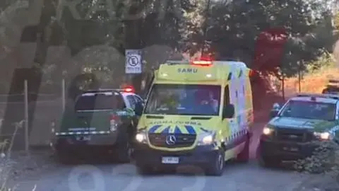Automóvil se precipitó a un canal: Dos jóvenes de 26 años fallecen tras grave accidente de tránsito en ruta de San Clemente