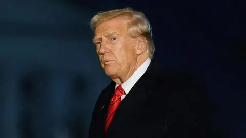 Evadió fiscalización vehicular: Policía abate a sujeto recién indultado por Trump por ataque al Capitolio