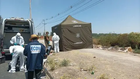 Estaba bajo escombros: Hallan cuerpo sin vida de mujer con impactos de bala en La Pintana