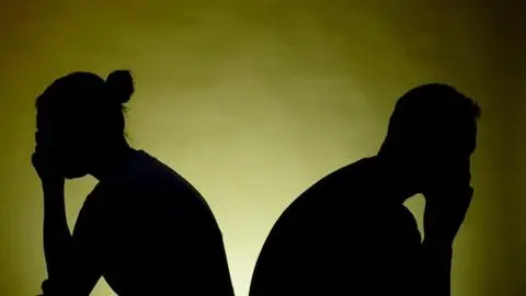 Destapan que reconocida actriz se habría separado tras 20 años de relación
