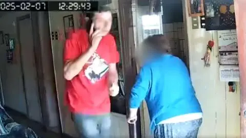 Conocido delincuente engañó a adulta mayor discapacitada y entró a su casa para robarle en Coronel