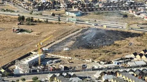 Hombre fue detenido tras ser acusado de prender fuego a pastizales en sector colindante a viviendas en Coronel
