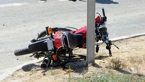 Iba de acompañante: Joven de 21 años fallece tras caer de motocicleta y ser arrollada por un automóvil en Río Claro