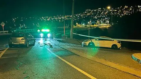 Automóviles sufrieron violenta colisión frontal: Una persona fallecida y una herida deja grave accidente vehicular en Illapel