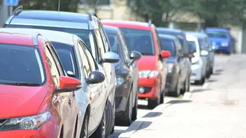 Advierten riesgo de lesiones: Sernac emite alerta de seguridad por modelo de auto con desperfecto técnico
