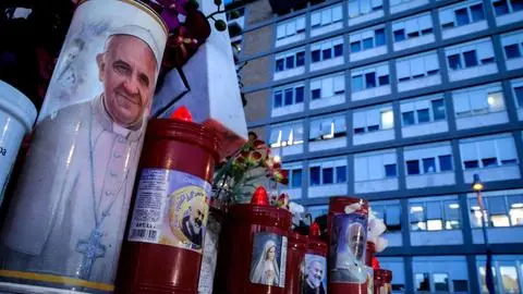 Tras sufrir crisis respiratoria esta mañana: Papa se encuentra en estado crítico