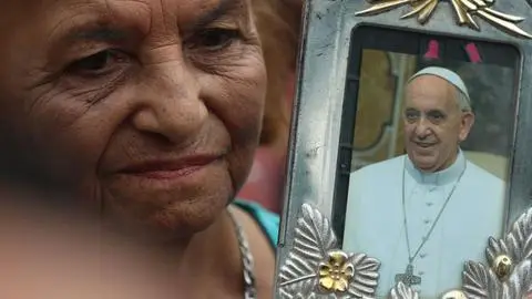 Actualizan estado de salud del Papa: Sufrió “repentino” empeoramiento respiratorio