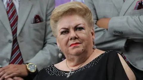 Reconocida por interpretar “Rata de dos patas”: Paquita la del Barrio muere a los 77 años