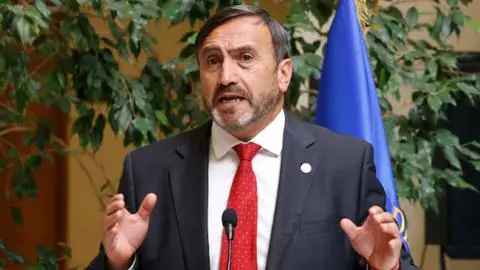 Diputado Pulgar se declara “preso político” e inicia huelga de hambre: Está acusado de abuso sexual a una menor de edad