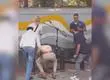 Bochorno de Ed Sheeran en India: Policías le desconectaron equipos en plena vía pública