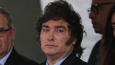 Un caída del 13,6%: Gobierno de Javier Milei registra su peor índice de confianza según encuesta