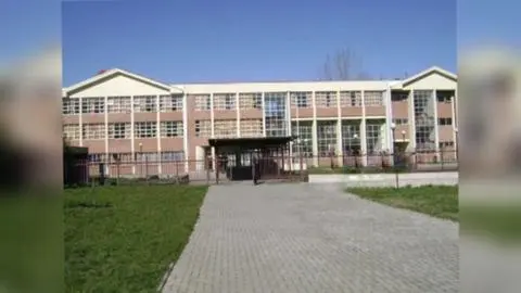 “No se le puede hablar de esa manera”: Habla mamá del alumno de 14 años que agredió a su profesora en Trehuaco