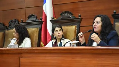 Corte de Concepción y Sernameg abordan brechas de género en los cuidados en conversatorio por el Mes de la Mujer