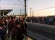 “Todos vamos tarde”: Caos en estaciones de Biotren marcan el verdadero Super Lunes