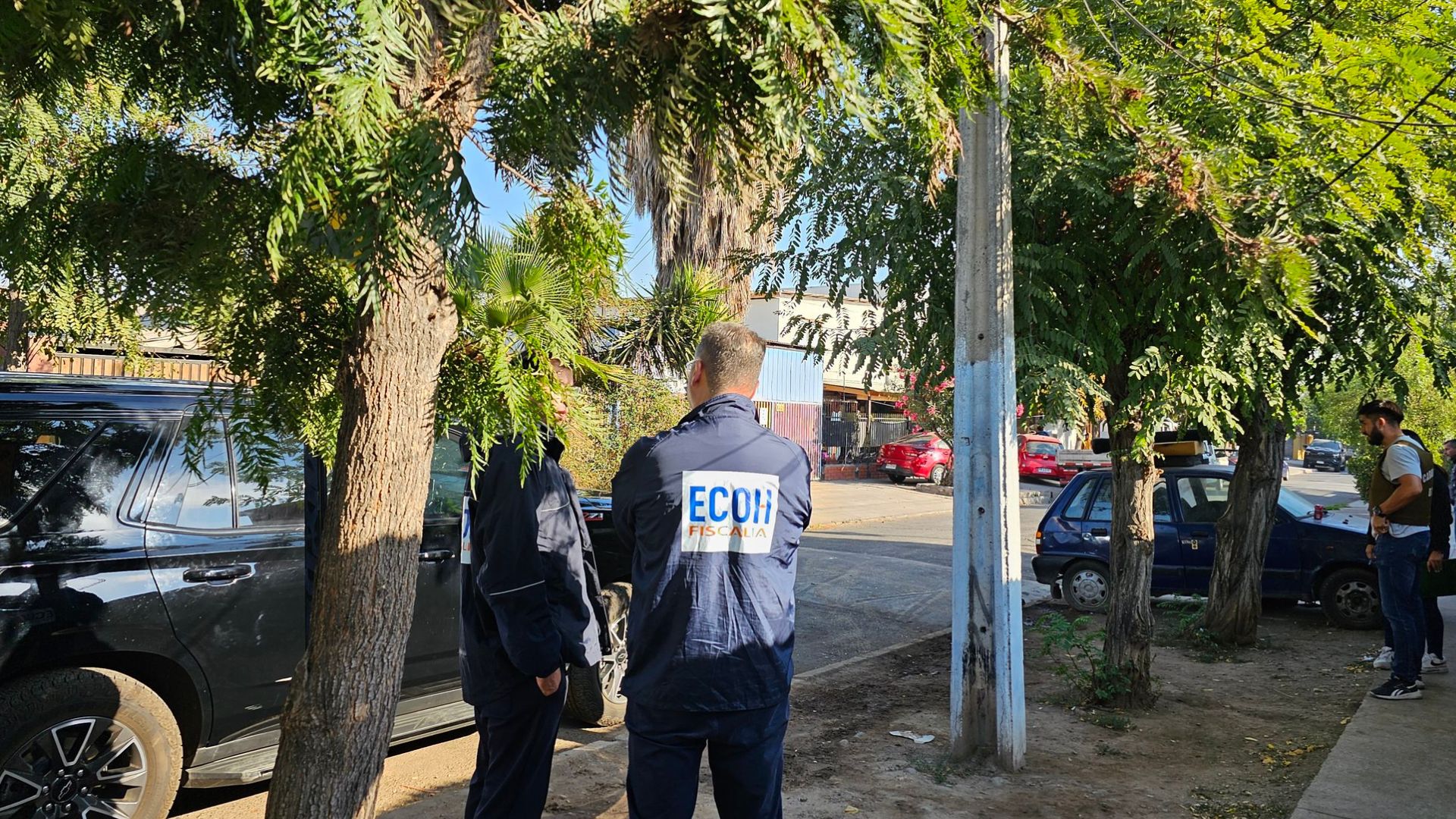Habría recibido casi 10 disparos: Hombre muere baleado en plaza de la comuna de La Granja
