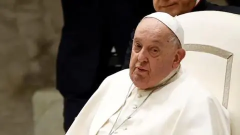 “Los acompaño desde acá…”:Papa Francisco envió sentido mensaje a los feligreses tras semanas hospitalizado
