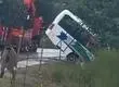 Bus de la locomoción colectiva chocó con una camioneta: Conductor fallece tras grave accidente de tránsito en Carahue