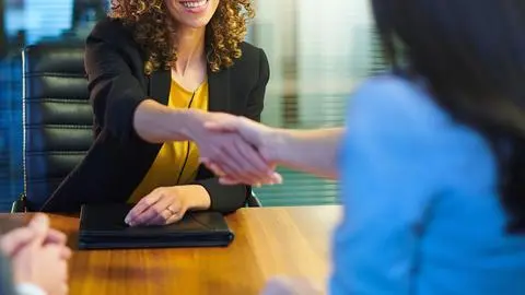 Feria laboral online ofrece más de mil vacantes y sueldos de hasta $2.000.000: Revisa aquí cómo postular