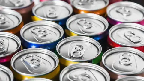 Joven deportista de 28 años fallece tras sufrir un paro cardíaco vinculado al consumo excesivo de bebidas energéticas