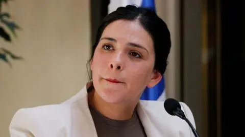 Karol Cariola habla por primera vez en las redes tras acusaciones y allanamiento