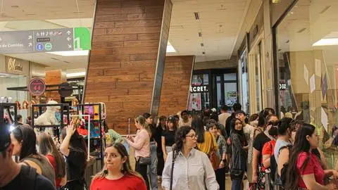 Iniciativa generó polémica: Parlamentarios presentan proyecto para declarar feriado irrenunciable el Viernes Santo