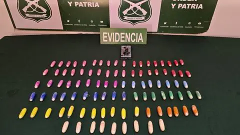 Detienen a mujer que portaba casi 100 ovoides de ketamina en su cuerpo: Se dirigía a Santiago
