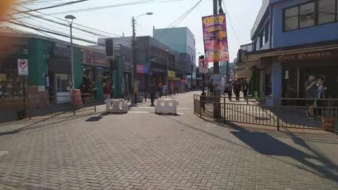 Comerciantes de Coronel piden terminar con el paseo peatonal: No llega nadie, los negocios están muriendo