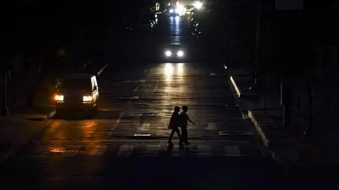 Ahora en Argentina: Masivo apagón afectó a más de medio millón de personas en Buenos Aires