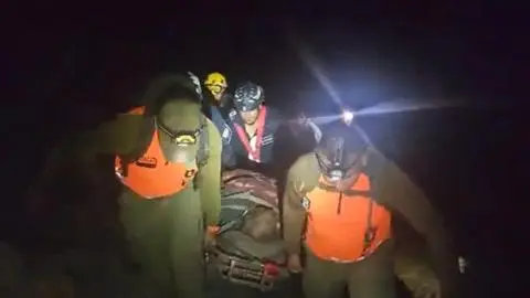 Rescatan a adulto mayor que estuvo cuatro días aislado a 600 metros de profundidad en Ovalle