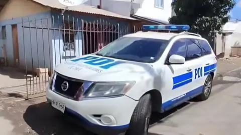 Sujeto agredió con armas a tres personas en Linares: Una de ellas era su expareja