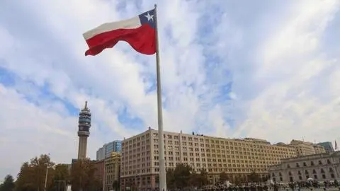 FMI espera que la economía chilena y de América Latina crezcan menos de lo pensado por guerra comercial