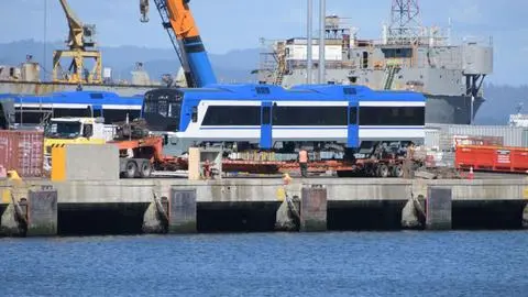 Máquinas de EFE están siendo reparadas en ASMAR de Talcahuano