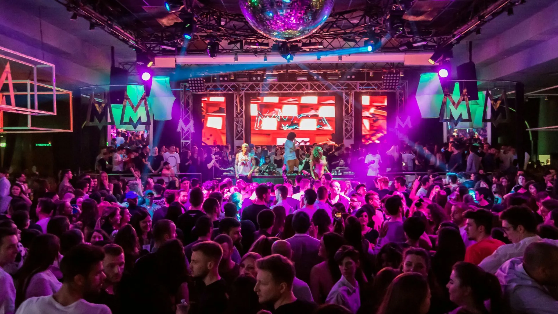 Famosa disco chilena es elegida entre las 100 mejores del mundo