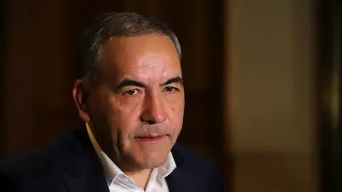 Senador Fidel Espinoza se disculpa tras dar por muerto a conocido periodista