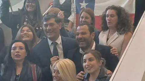Franco Parisi aterriza en Chile para comenzar su tercera campaña presidencial: “Estamos dispuestos a escuchar a todo el mundo”