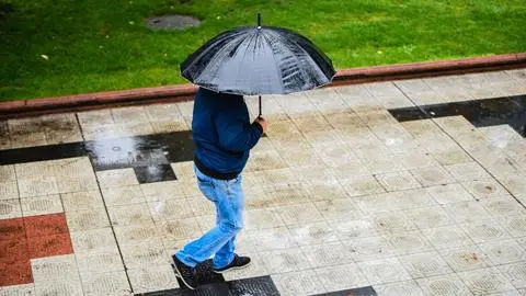 Sistema frontal dejará precipitaciones al menos en 6 regiones de Chile esta semana: ¿Cuánta lluvia se espera?