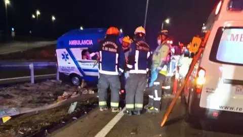 Adulta mayor que iba como paciente en una ambulancia fallece tras colisión con un camión en la Ruta 5 a la altura de Ovalle