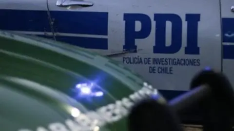 Encuentran cadáver calcinado al interior de una fosa séptica abandonada en la comuna de Alto Hospicio