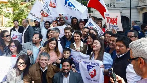 “Hay una estrella que nos ilumina”: Partido Radical entrega respaldo a candidatura de Carolina Tohá