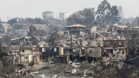 Víctimas fatales del megaincendio de 2024 en Valparaíso suben a 138: Joven fallece tras luchar por su vida por más de un año