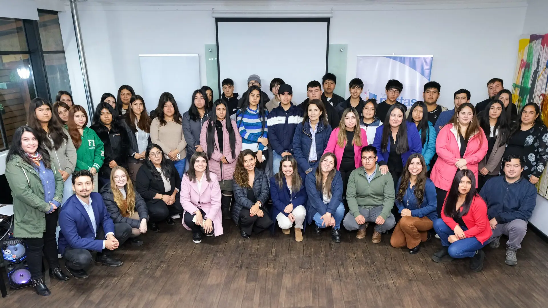 Programa Construye Futuro da la bienvenida a 36 jóvenes becados en su sede de Concepción