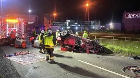 Una persona fallecida y otra herida de gravedad tras violento accidente en Autopista Concepción – Talcahuano