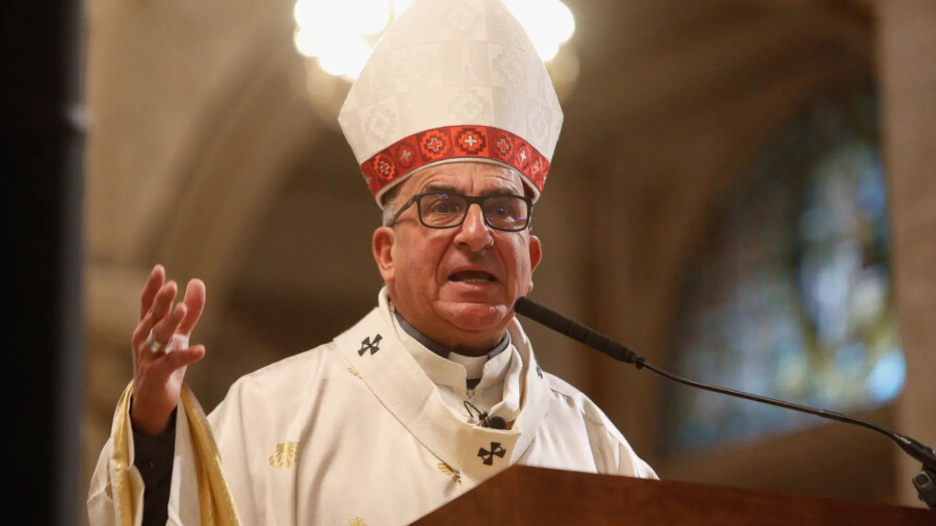 “Agradezco todo el apoyo”: Fernando Chomali, el “favorito” del Papa Francisco, se despide y entra al cónclave