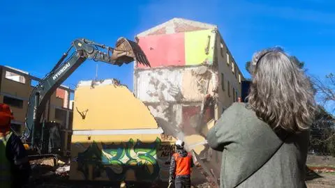 Demuelen conocidos edificios en San Pedro de la Paz: avanza plan de regeneración urbana del Minvu