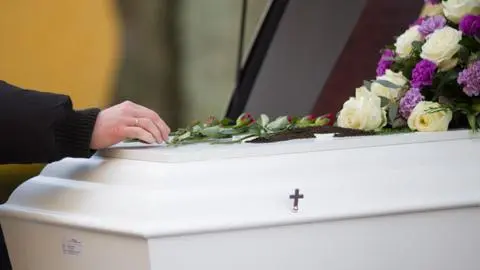 ¿Cuánto cuesta morir?: Planifica tus gastos funerarios