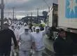 Protesta con “overoles blancos” en Talcahuano: trabajadores de PacificBlu encienden barricadas tras cierre por recorte en cuota de merluza